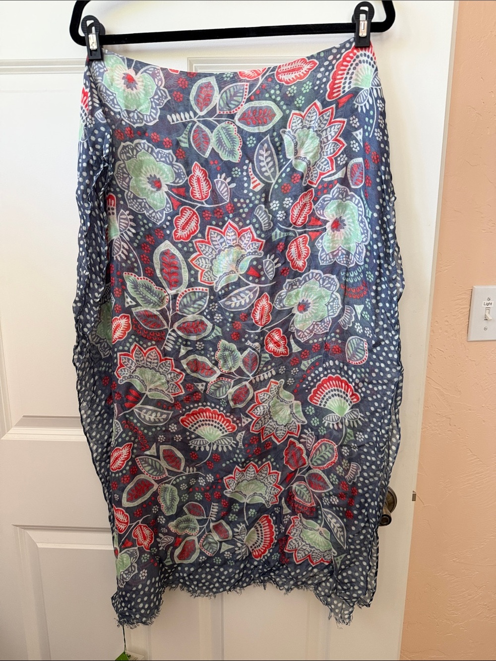 Vera Bradley Nomadic Floral soft fringe scarf NWT